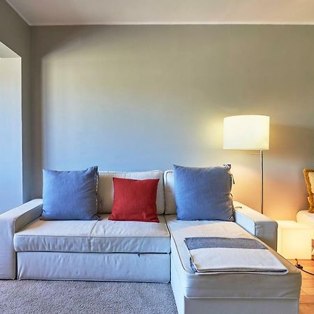 Beachfront Cascais,Estoril Apartment Luaran gambar