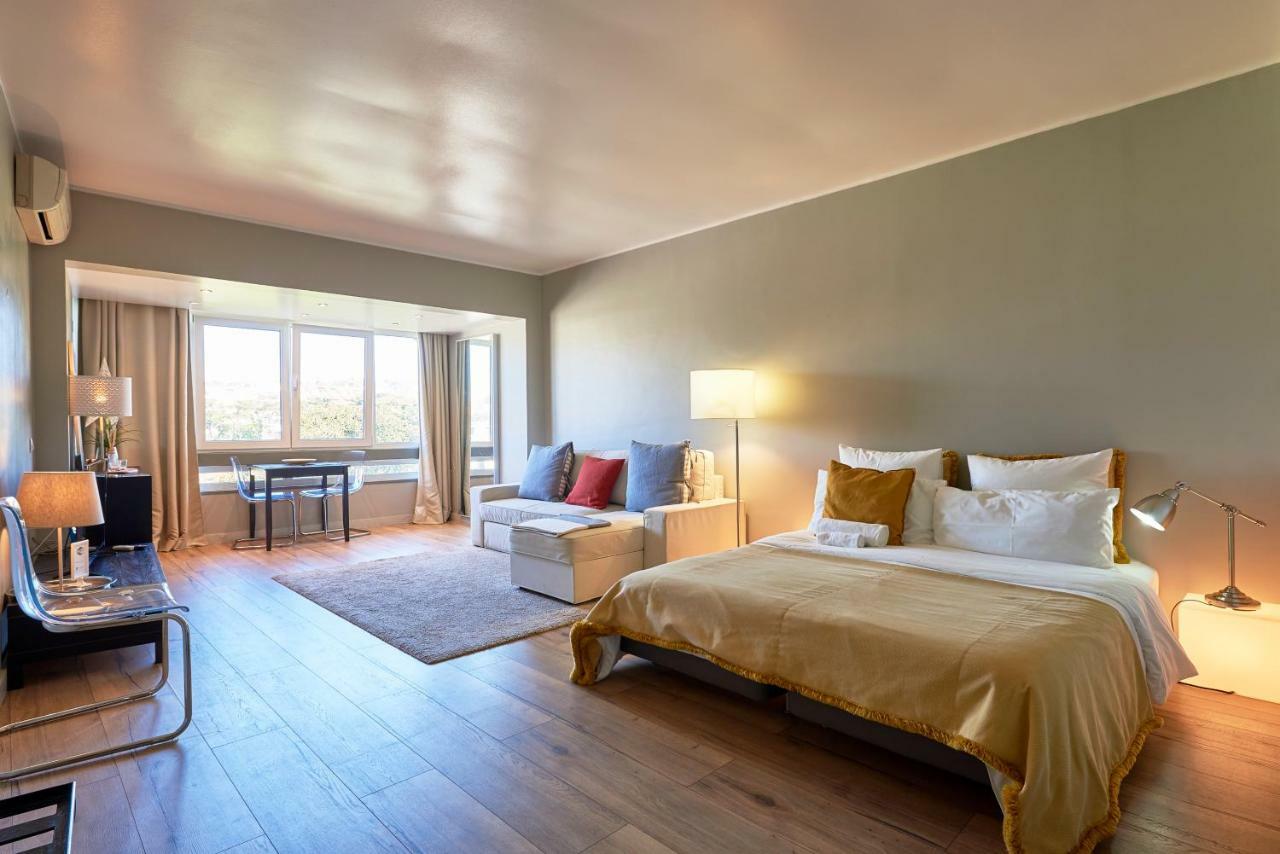 Beachfront Cascais,Estoril Apartment Luaran gambar